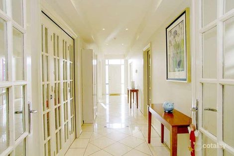 Property photo of 11 Idwall Court Highton VIC 3216