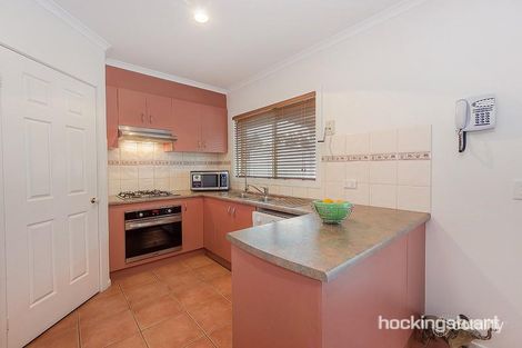 Property photo of 8 Spring Circuit Caroline Springs VIC 3023