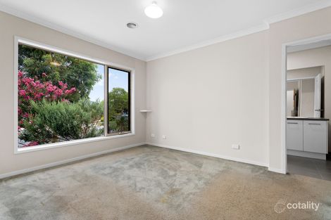 Property photo of 60 Sissinghurst Parade Mernda VIC 3754