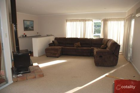 Property photo of 15 De Guerry Avenue Rankin Park NSW 2287