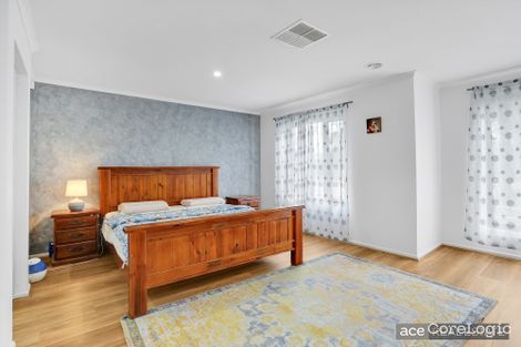 Property photo of 31 Elkhorn Way Point Cook VIC 3030