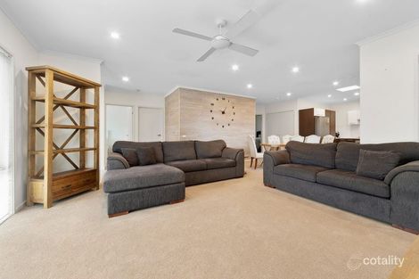 Property photo of 10/28 Ruby Joy Drive Somerville VIC 3912