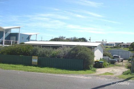 220 Newell Ave, Middleton, SA 5213