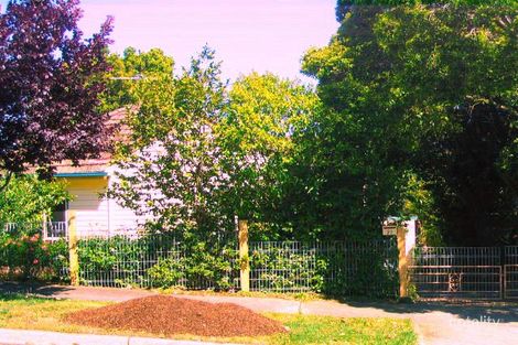 27 Campbell Pde, Box Hill South, VIC 3128