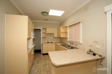 Property photo of 2 Pratt Street Mount Austin NSW 2650