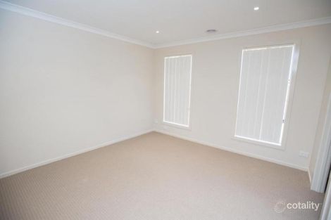 Property photo of 16 Mantua Drive Greenvale VIC 3059