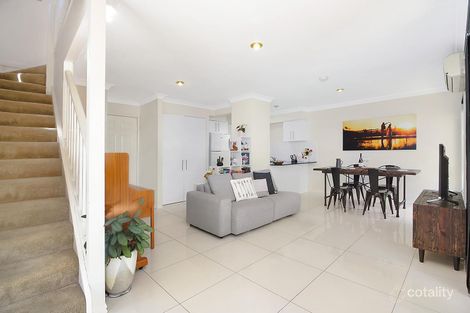 Property photo of 4/7 Eversley Terrace Yeronga QLD 4104
