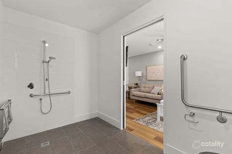 Property photo of 1/49 Farm Street Newmarket QLD 4051