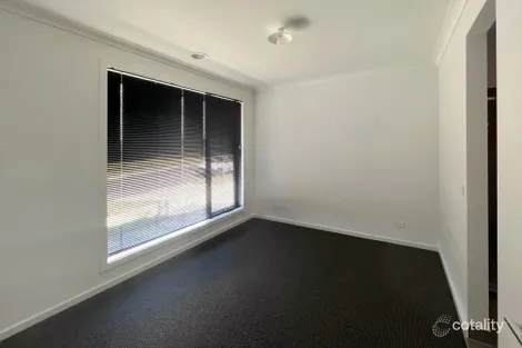 Property photo of 31 Foundation Avenue Clyde VIC 3978