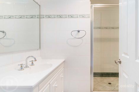 Property photo of 4/35 St Leonards Street Coorparoo QLD 4151