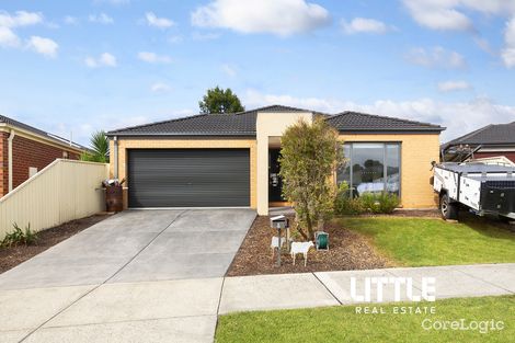 Property photo of 9 Azure Court Pakenham VIC 3810