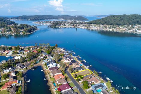 Property photo of 20 Mercator Parade St Huberts Island NSW 2257