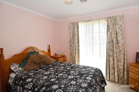 Property photo of 37 Caldermeade Road Corio VIC 3214