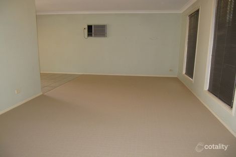 Property photo of 28 Jacaranda Drive Yamanto QLD 4305