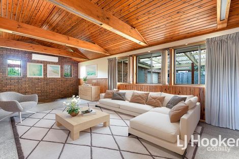 Property photo of 2 Ivy Court Beaconsfield VIC 3807