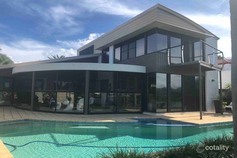 Property photo of 158 Monterey Keys Drive Helensvale QLD 4212