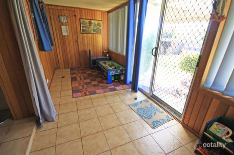Property photo of 10 First Avenue Macquarie Fields NSW 2564