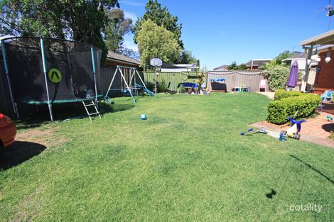 Property photo of 10 First Avenue Macquarie Fields NSW 2564