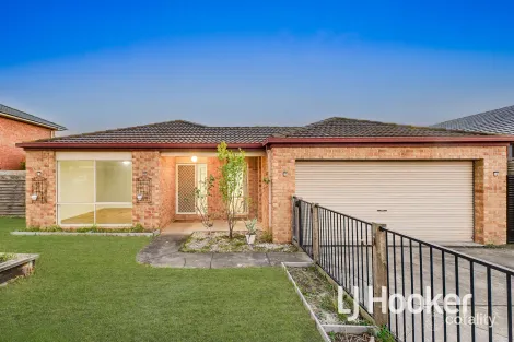 Property photo of 35 Bateman Grove Hampton Park VIC 3976