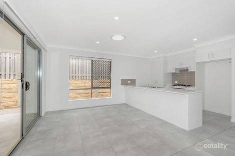 35 Longstaff Cres, Pimpama, QLD 4209