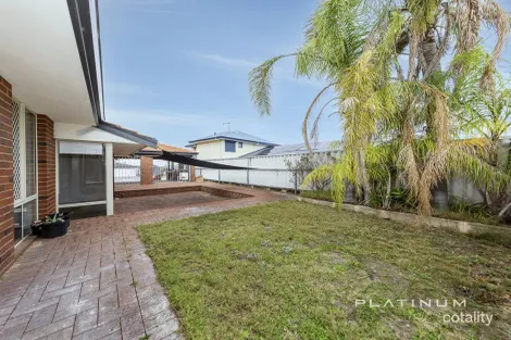 Property photo of 39 Fleetwing Heights Ocean Reef WA 6027