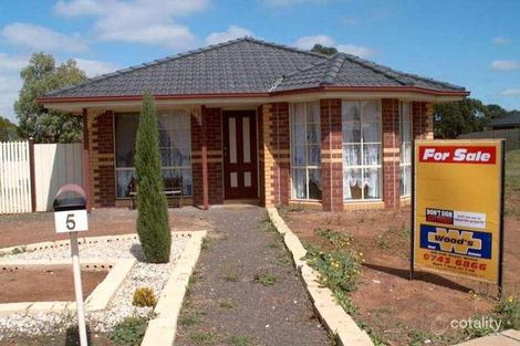 5 Ella Ct, Kurunjang, VIC 3337