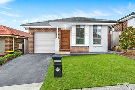 41 Arkley Ave, Claymore, NSW 2559