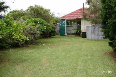Property photo of 9 Warde Street Scarborough QLD 4020