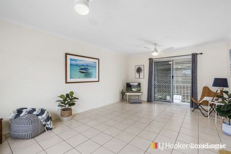 Property photo of 3/6 Vernia Place Biggera Waters QLD 4216