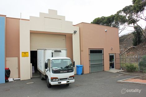 13/12-20 James Ct, Tottenham, VIC 3012