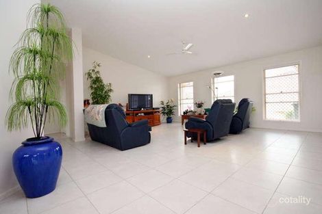 2/19 Lennox Cct, Pottsville, NSW 2489