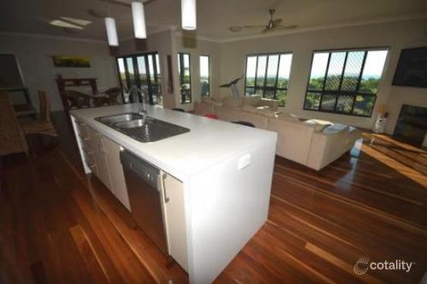 Property photo of 9 Soloman Court Pacific Heights QLD 4703