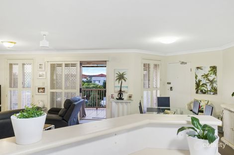 Property photo of 11/2 Stephens Street Burleigh Heads QLD 4220