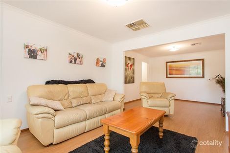 Property photo of 5 Parkgate Court Onkaparinga Hills SA 5163