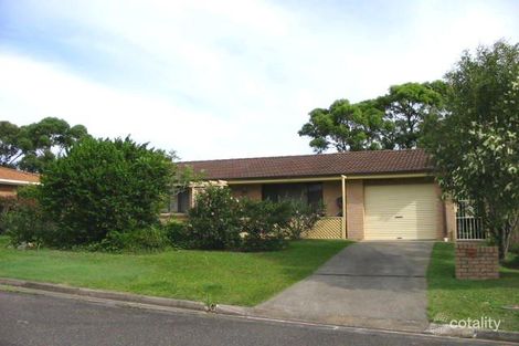 6 Molong Rd, Old Bar, NSW 2430