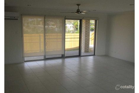 Property photo of 2/31 Nelson Street Bundamba QLD 4304