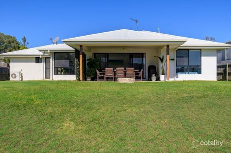 Property photo of 8 Sunburst Place Southside QLD 4570