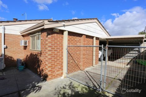 Property photo of 17 Verdon Place Riverton WA 6148