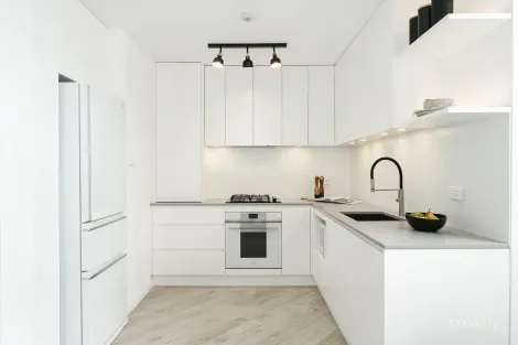 Property photo of 56/21 East Crescent Street McMahons Point NSW 2060