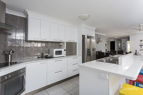 Property photo of 15 Red Emperor Way Lammermoor QLD 4703