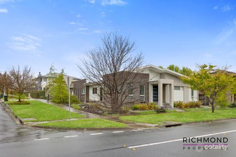 Property photo of 9 Digby Circuit Crace ACT 2911