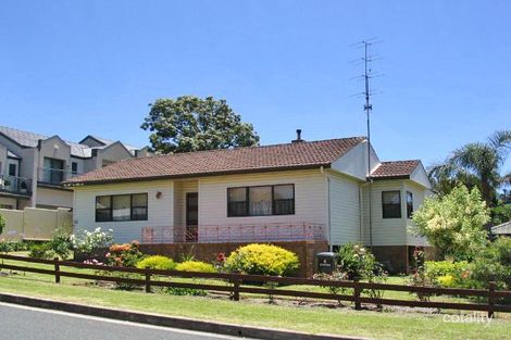 4 Barker St, Balgownie, NSW 2519