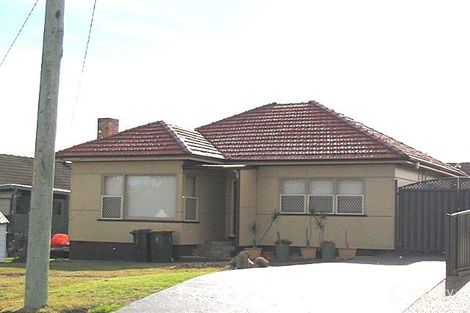 Property photo of 54 Bardia Road Shortland NSW 2307