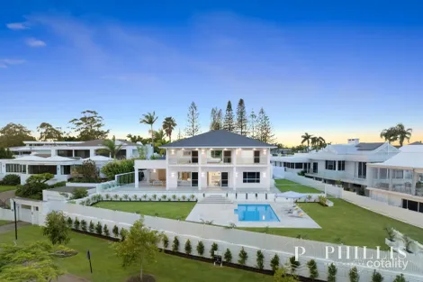 Property photo of 5716 Observation Crescent Hope Island QLD 4212