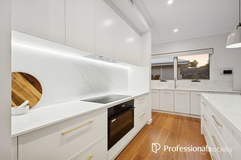 Property photo of 7 Conti Gardens Walliston WA 6076