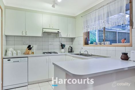 Property photo of 40 Bluegrass Crescent Pakenham VIC 3810
