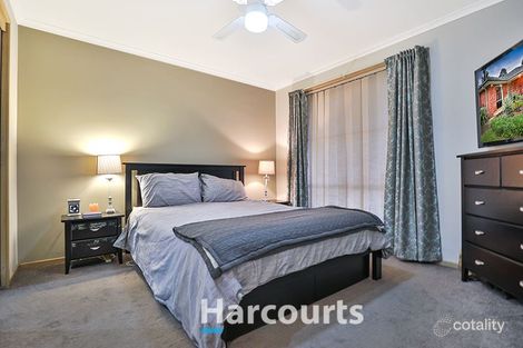 Property photo of 40 Bluegrass Crescent Pakenham VIC 3810