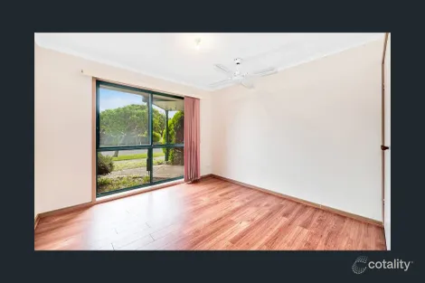 Property photo of 10 Rachel Drive Cranbourne North VIC 3977