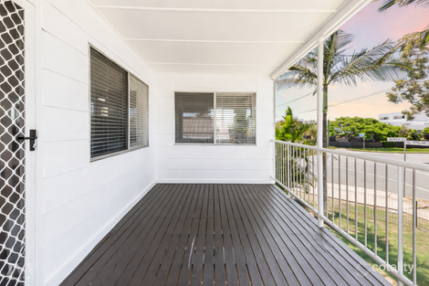 Property photo of 22 Errol Avenue Paradise Point QLD 4216