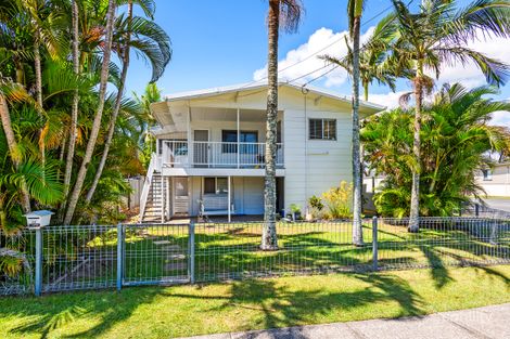 Property photo of 22 Errol Avenue Paradise Point QLD 4216
